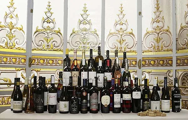 premios bacchus